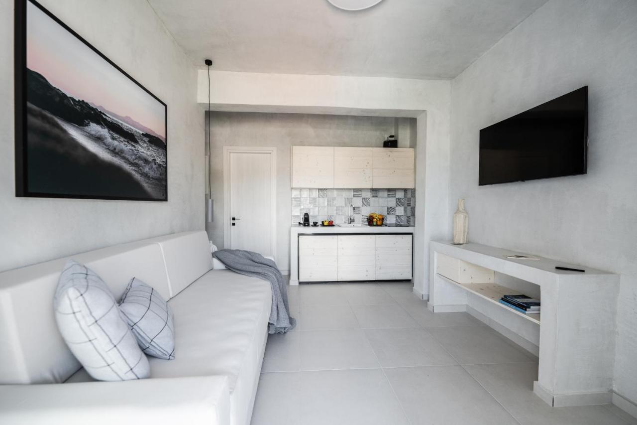 Iraklitsa Suites Nea Iraklitsa Luaran gambar
